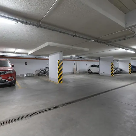 Slusarska Modern Apartment With Balcony & Parking Cracow Zablocie By Renters Prestige-2